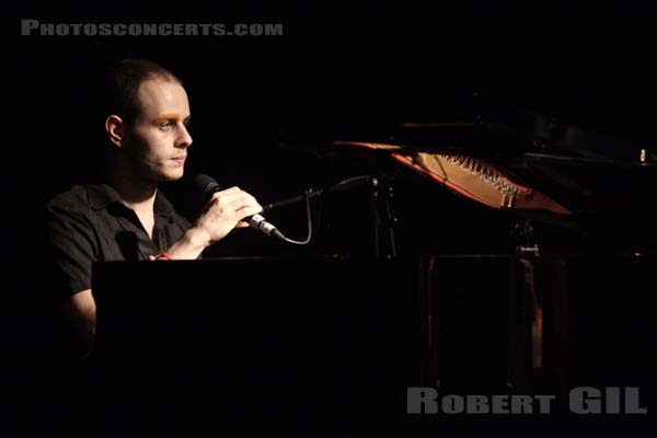 CAMILLE - 2008-05-24 - PARIS - La Cigale - 